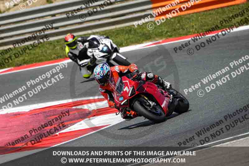 cadwell no limits trackday;cadwell park;cadwell park photographs;cadwell trackday photographs;enduro digital images;event digital images;eventdigitalimages;navarra;no limits trackdays;peter wileman photography;racing digital images;trackday digital images;trackday photos